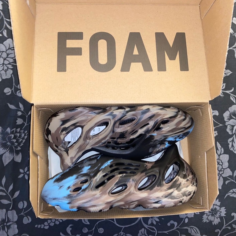 Yeezy Foam Runners MX Cinder